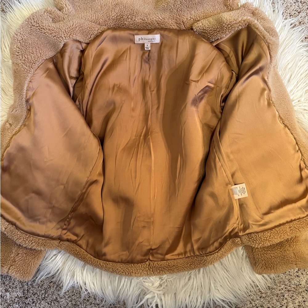 Philosophy Teddy Bear Coat Size S
EUC - Picture 8 of 12